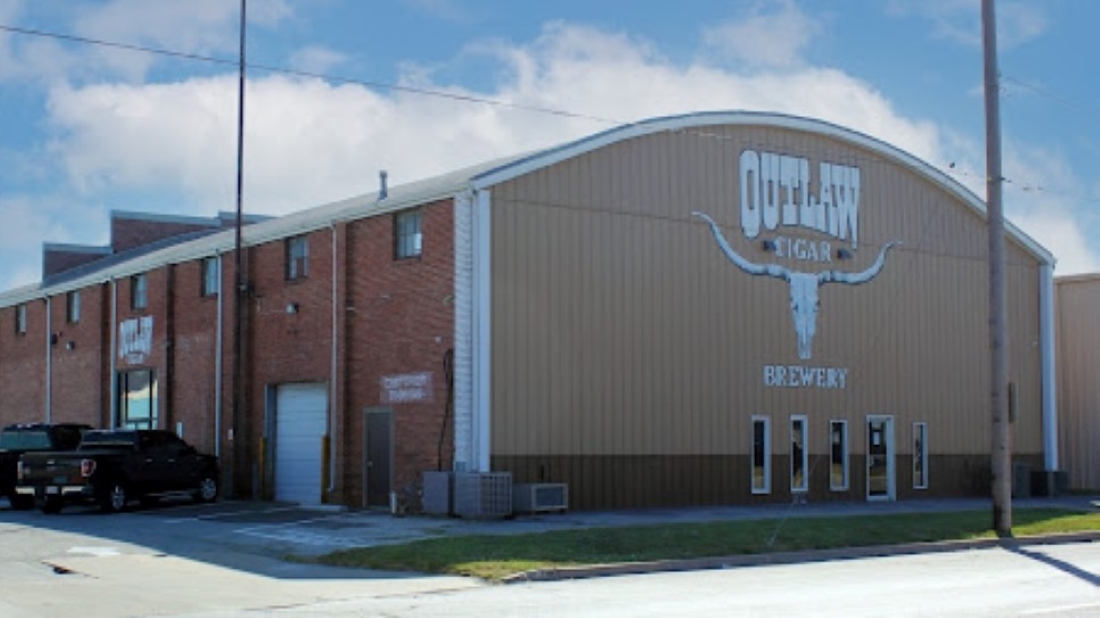 Exterior of Outlaw Cigar & Brewery in North Kansas City.