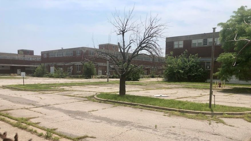 The Hardesty Federal Complex has been a neighborhood eyesore for several decades.