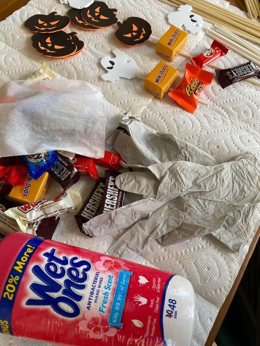 Maha Alrasheed - safe Halloween candy idea