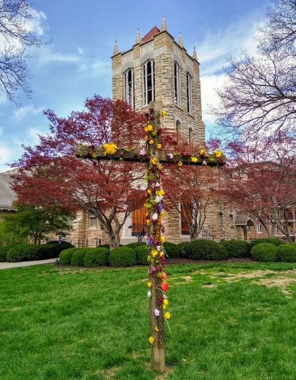 A flowered cross in front of Second Presbyterian Church, 318 E. 55th St., Kansas City, Missouri, on Easter Sunday.