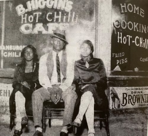 Outside of a home cooking café called B. Higgins.
